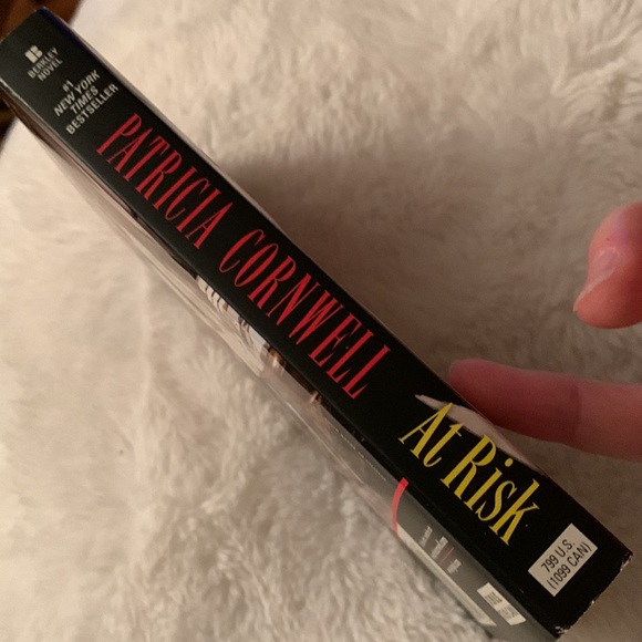 Murder mystery. at Risk - Picture 4 of 5